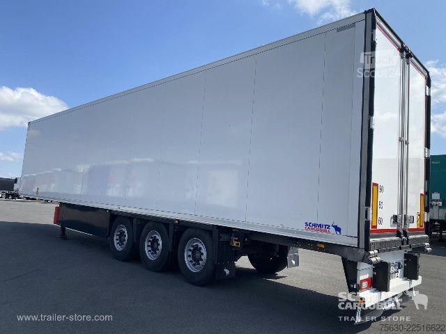 Koeloplegger Schmitz Cargobull Semitrailer Reefer Standard