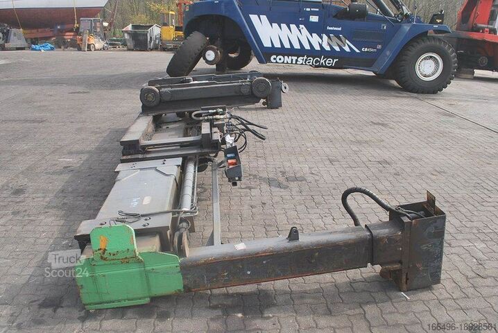 Навантажувально-розвантажувальна машина Kalmar 20-40 feet Sidespreader