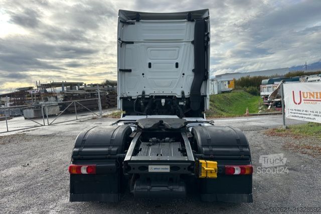 Cap tractor standard MERCEDES-BENZ Actros 1843 4x2 retarder 2Tanks