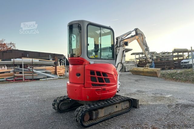 Egyéb NEW HOLLAND E26b 2.7 t 4x Schauffel