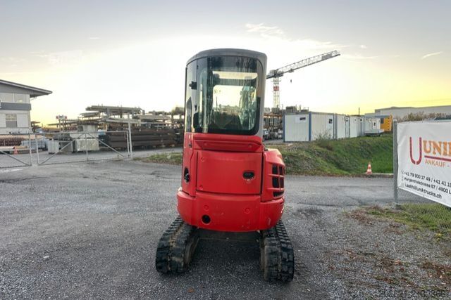 Egyéb NEW HOLLAND E26b 2.7 t 4x Schauffel