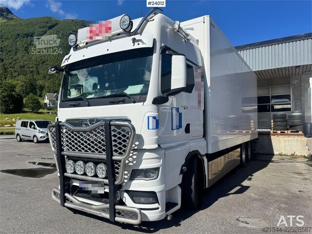 حقيبة سفر MAN TGX 26.510 6x2 Box Truck with Full Side Opening