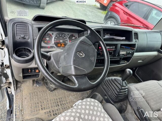 Ανατρεπόμενο φορτηγό Renault Maxity Tipper Truck – 135,000 km – 3-Way Tipping W