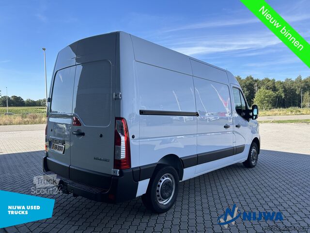 Kombi s vysokou střechou Renault Master T33 135 L2H2 Navigatie + Trekhaak