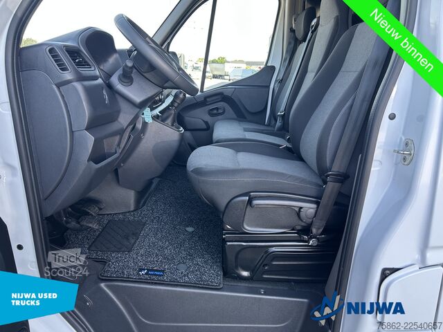 Kombi s vysokou střechou Renault Master T33 135 L2H2 Navigatie + Trekhaak