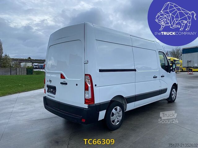 Kassevogn Nissan Interstar 130.35 L2H2