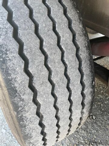 открытый полуприцеп с тентом Schmitz Cargobull SCS 24/L-13.62  Curtainsider Edscha