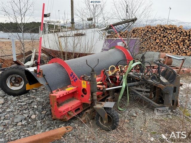 Baumaschine  Mãhlers Rossö DP37KP