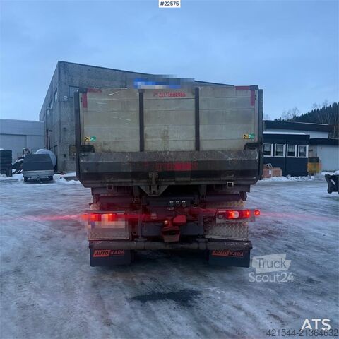 Самосвал Mercedes-Benz Arocs 6x4 brøyterigget kombibil, laxolås, sidetipp