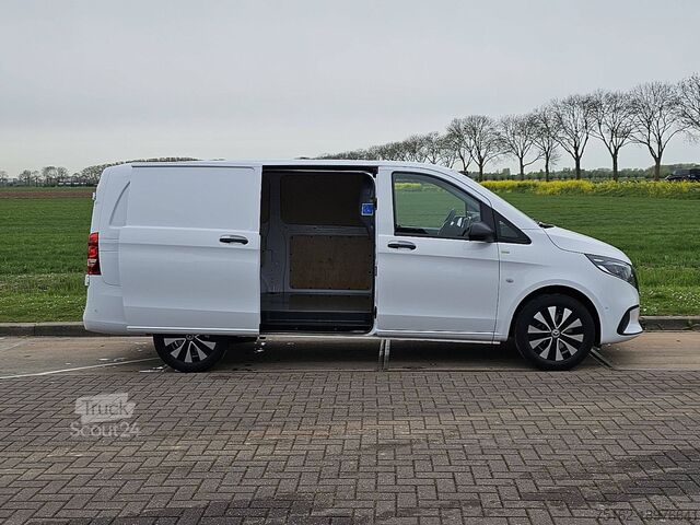 Camioneta familiar de techo alto MERCEDES-BENZ VITO 114 L2 SELECT LED Mbux!