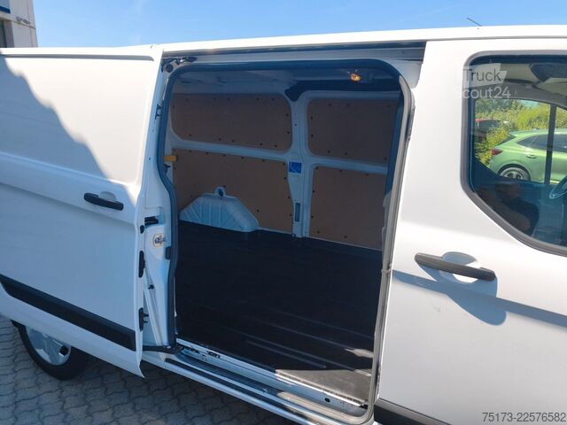 Панелен ван FORD Transit Custom Kasten 320 L2H1 Trend 130PS Autm.