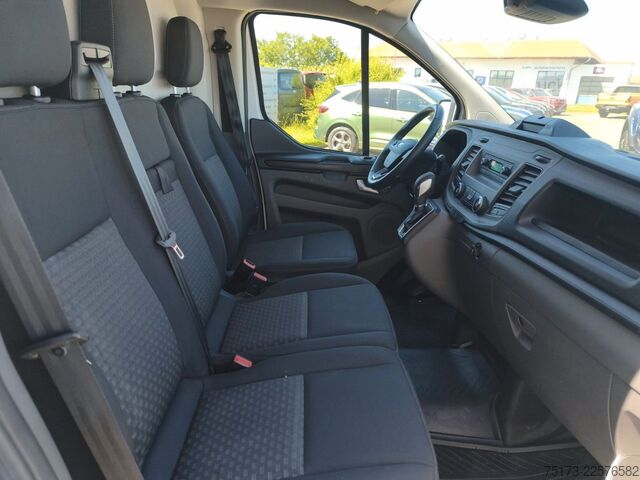 Панелен ван FORD Transit Custom Kasten 320 L2H1 Trend 130PS Autm.