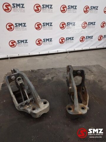 Suspensión de la cabina Daf Occ set voorste cabinebeugel links+rechts DAF CF85