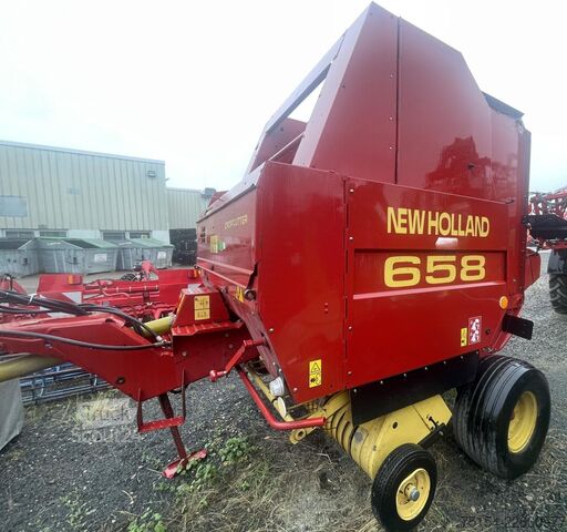 Balirka (kmetijstvo) New Holland RB 658