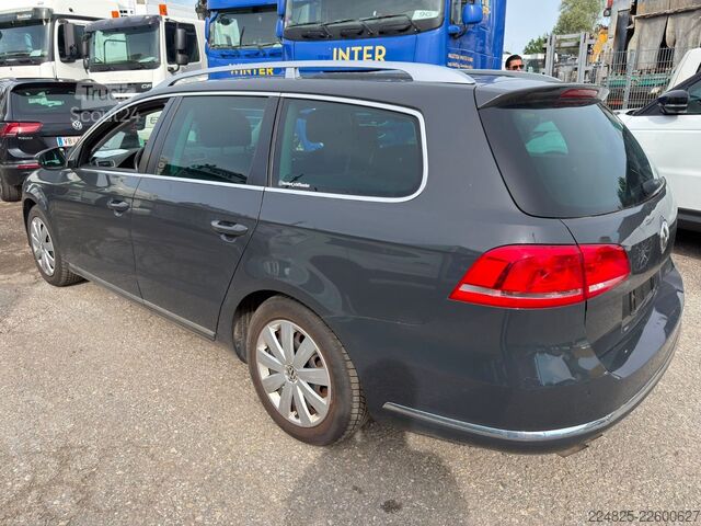 Minibusz VW Passat Variant Comfortline BlueMotion 4Motion