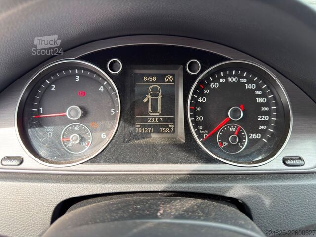 Minibusz VW Passat Variant Comfortline BlueMotion 4Motion