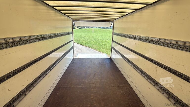Furgão fechado MAN L 8.180 Koffer mit Lbw BJ-2005 Tüv 03-2027