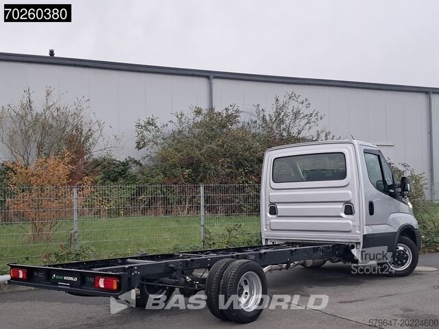Advanced Emergency Braking System. Lane Assist. Speed Warning. Intelligent Speed Limiter. Adaptive C Iveco Daily 35C21 3.0L Automatik 210PS Radstand 410 F...