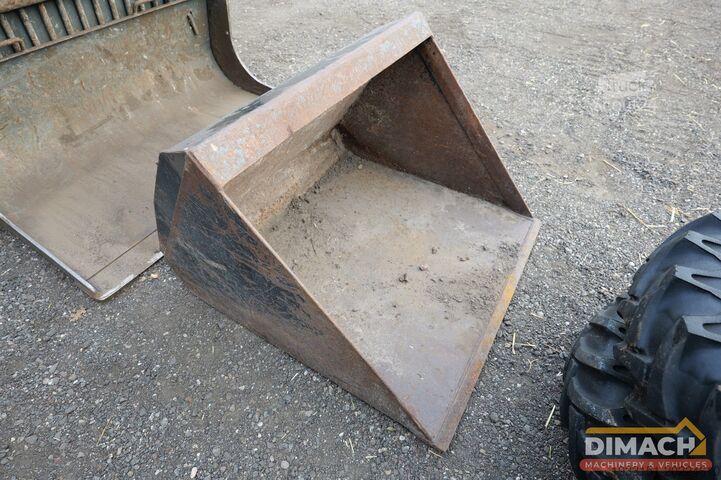 Lader Striegel 150 DYA minishovel met 2 bakken en palletvorken...