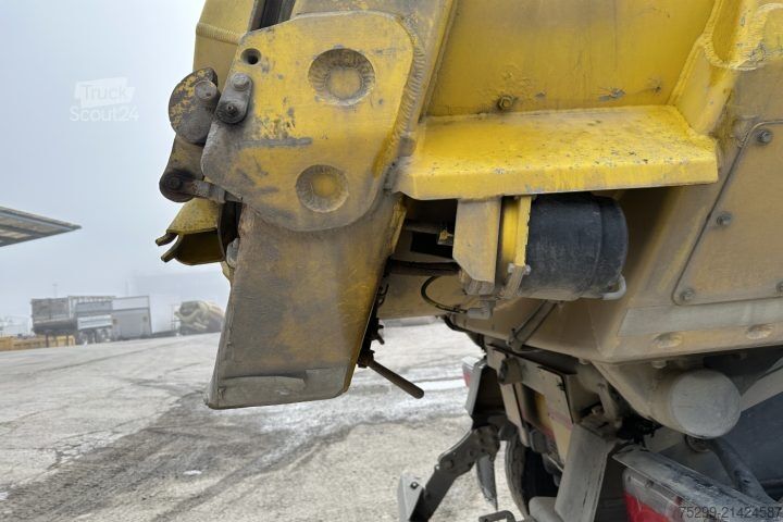 Pašizgāzēja puspiekabe Schwarzmüller SPA 2/E Kipper / Swiss-Vehicle