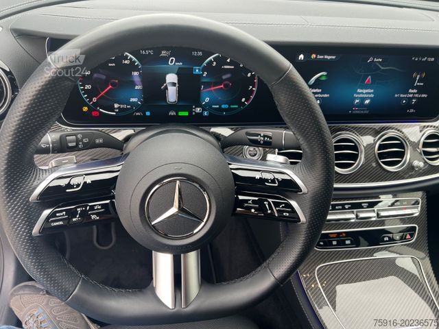 Kleinbus MERCEDES-BENZ E 450 4Matic Foliert in Grau Matt original Weiss