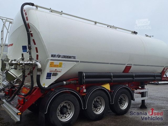 Tanktrailer Kässbohrer Kippsilo SSK 40 XS Neuwertig !!