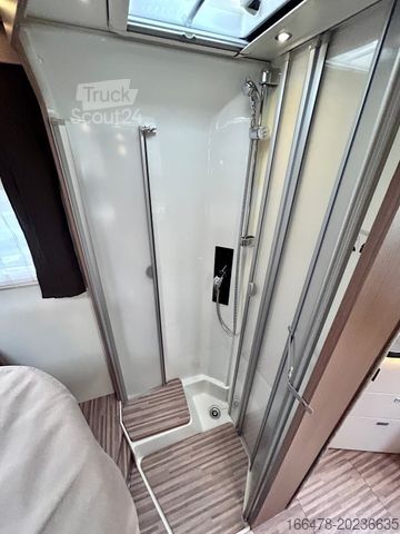 Integruota kemperis MALIBU I 440 QB * Queensbett-Hubbett-2xKlima-AHK*