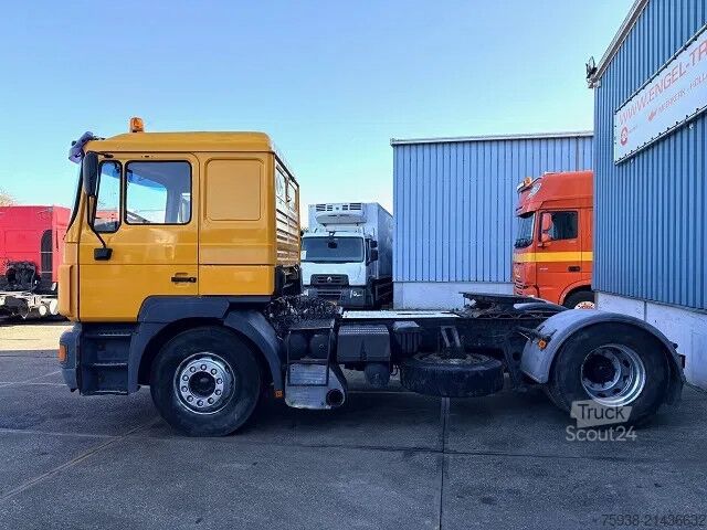 Standaard-SZM MAN 19.403 F2000 SLEEPERCAB (EURO 2 / ZF16 MANUAL G...