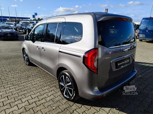 Microbuz Mercedes-Benz T 180 d PROGRESSIVE Standard Edition/Sondermodell