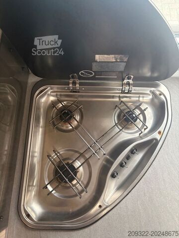 ημι-ενσωματωμένο αυτοκινούμενο τροχόσπιτο Fiat Ducato Carasuite 650 MF | Semintegrato | Completamente Attrezzato