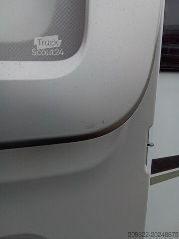 ημι-ενσωματωμένο αυτοκινούμενο τροχόσπιτο Fiat Ducato Carasuite 650 MF | Semintegrato | Completamente Attrezzato