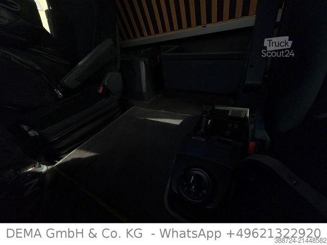 Camión de bebidas MAN TGM15250*Elektrische Rollplane beidseitig*Klima*