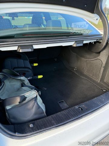 Kombijevsko vozilo MERCEDES-BENZ E 350 E Limousine E 350 Edition E BlueTec 4Matic