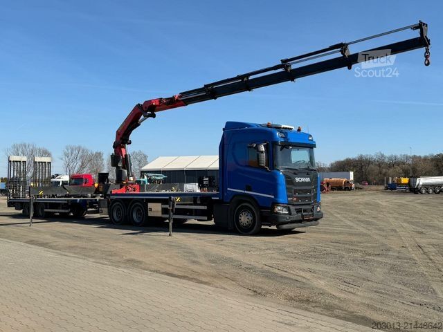 Kamion sa ravnom platformom SCANIA R500 6x4 Pritsche mit Kran Palfinger PK53002 SH