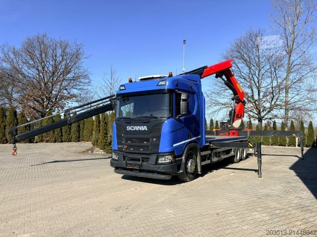 Kamion sa ravnom platformom SCANIA R500 6x4 Pritsche mit Kran Palfinger PK53002 SH