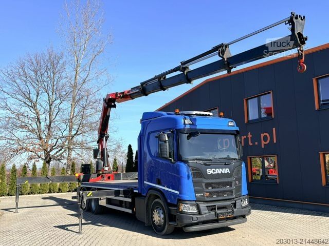 Kamion sa ravnom platformom SCANIA R500 6x4 Pritsche mit Kran Palfinger PK53002 SH