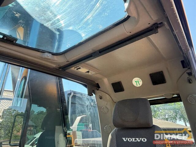 Grävmaskin Volvo EWR 170E triple giek - blad + stempels - 5800 u...