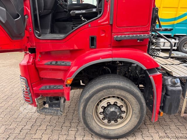 Standaard trekker MERCEDES-BENZ 1848 Arocs 4 HAD  4x4  Kipphydraulik