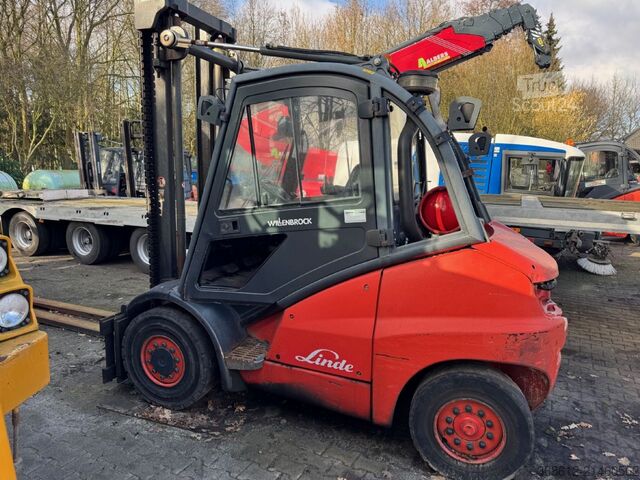 Első homlokrakodó targonca Linde H45T