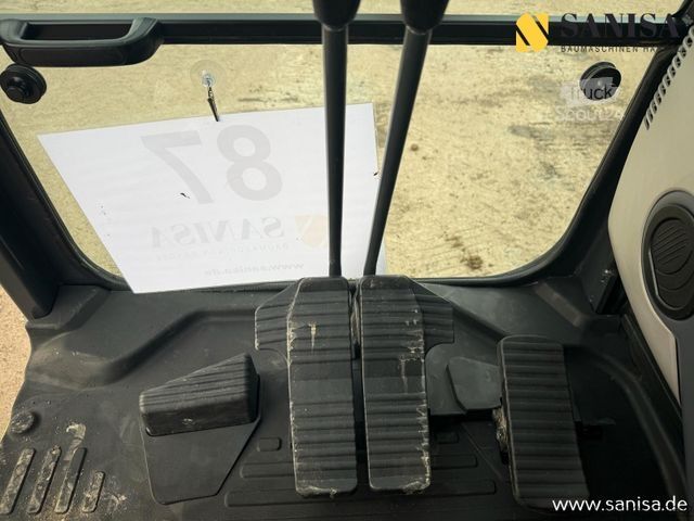 Ķēžu ekskavators KOMATSU PC 210 LC-11/OilQuick 70-55 /2x LöffelZSA