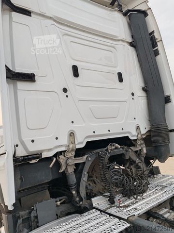 Tracteur routier standard MERCEDES-BENZ ACTROS 1851 Prime