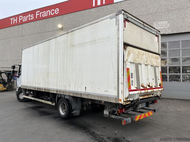 Wagon couvert haut + long Renault M 180