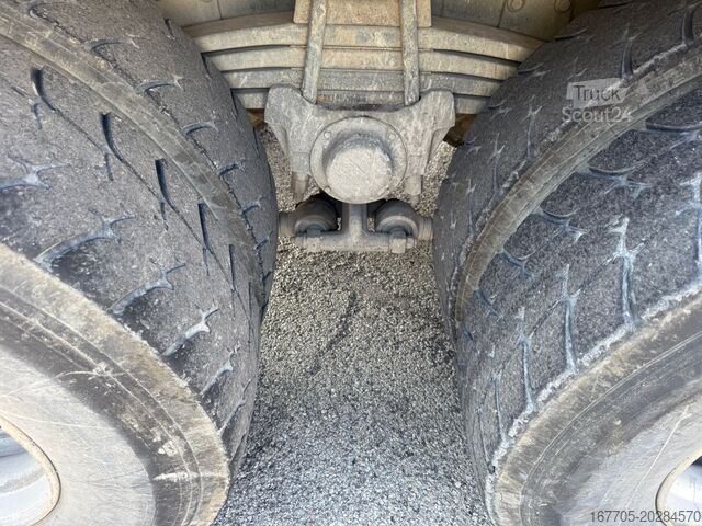 Otomatik beton mikser kamyonu Astra HD 8 84.52-80