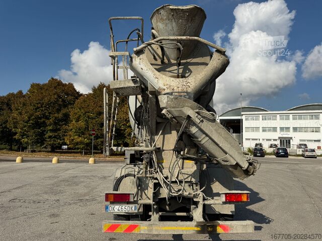 Otomatik beton mikser kamyonu Astra HD 8 84.52-80
