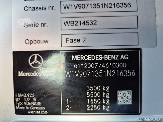 Lådbil Mercedes-Benz SPRINTER 315 CDI