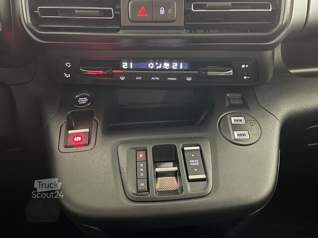 Kleinbus FIAT Doblo Kombi L2 Automatik Navi RüKa CarPlay 5Sitz
