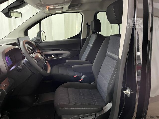 Minibus FIAT Doblo Kombi L2 Automatik Navi RüKa CarPlay 5Sitz
