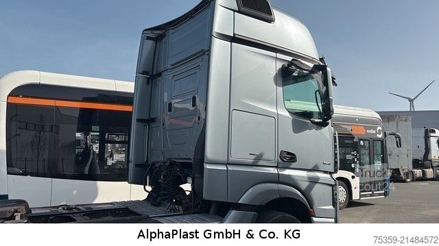 Standard trækkerunit MERCEDES-BENZ Actros SZM 1845 GIGA