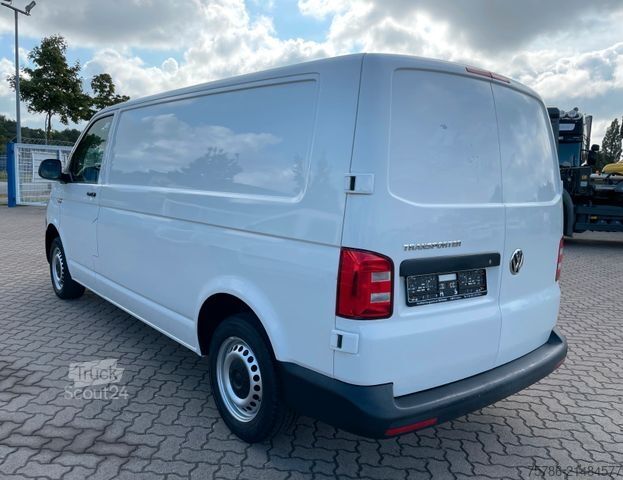 Furgão de painéis VOLKSWAGEN T6 KA Lang/ 75kw/ AC/ 3 Sitze/ Hecktüren