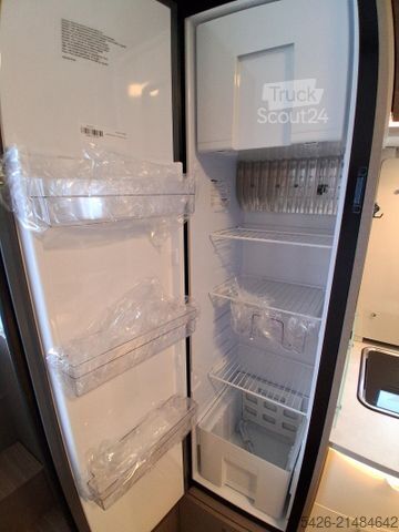 Полуинтегрированный автодом ETRUSCO T 6900 SB *Multimedia Paket*Lithiumbatterie*